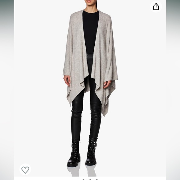 NWT - Barefoot Dreams CozyChic Lite Weekend Wrap - Heathered Pewter/Pearl - O/S